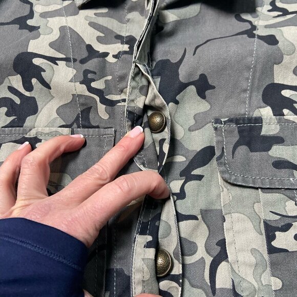 White Crow 100% Cotton Drawstring Waist Camouflage Utility Jacket Size Medium - Picture 3 of 10